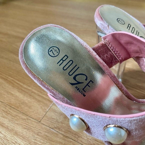 Rouge New Upright Pearl Pink Mauve Velvet Clear Block Heels 7.5 NWT - Picture 9 of 11
